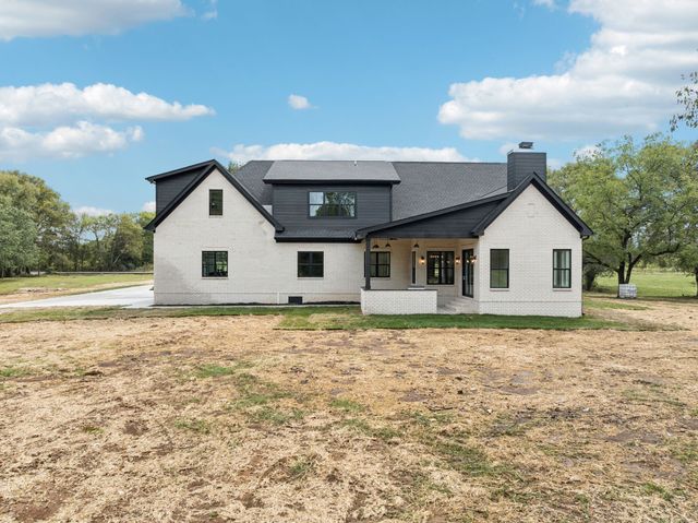 8297 Twelve Corners Rd, Lascassas, TN 37085