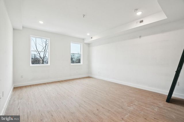 4163 MANTUA AVE, Philadelphia, PA 19104