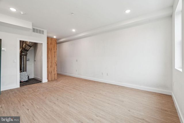 4163 MANTUA AVE, Philadelphia, PA 19104