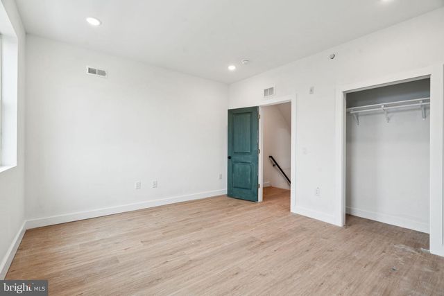 4163 MANTUA AVE, Philadelphia, PA 19104
