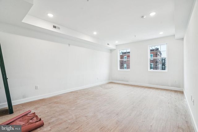 4163 MANTUA AVE, Philadelphia, PA 19104