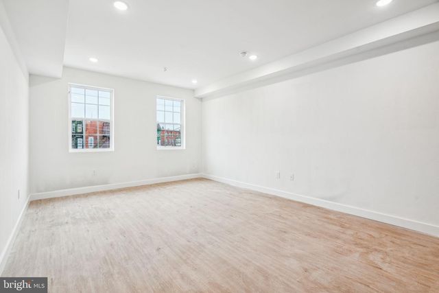 4163 MANTUA AVE, Philadelphia, PA 19104
