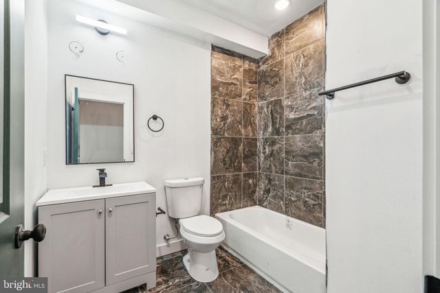4163 MANTUA AVE, Philadelphia, PA 19104