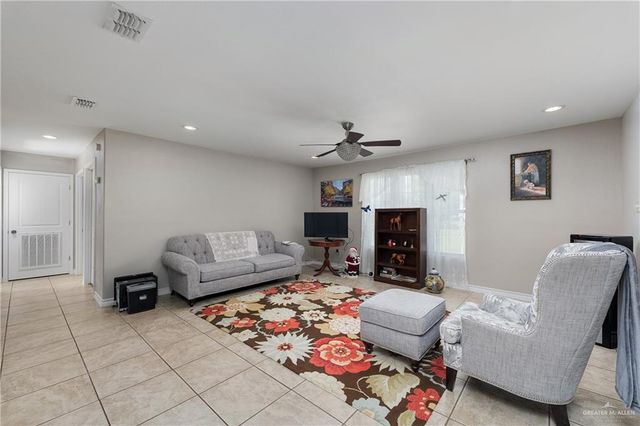 9435 N Fm 1015, Weslaco, TX 78570