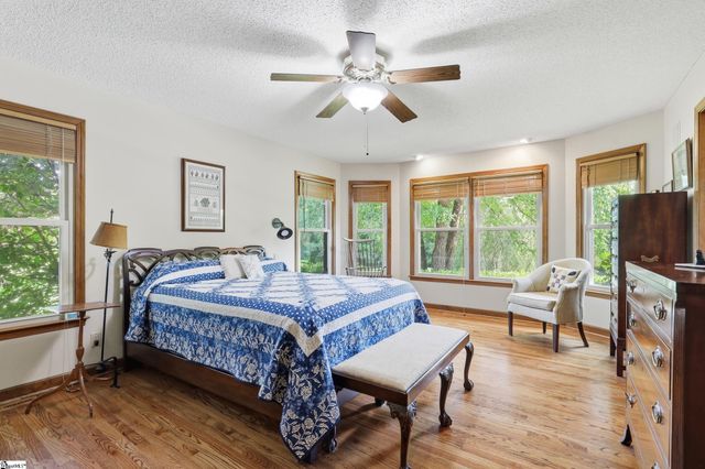 621 Jenkins Bridge Road, Simpsonville, SC 29680
