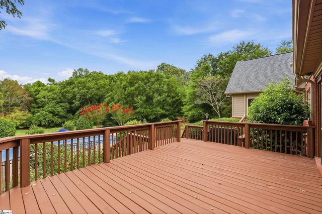 621 Jenkins Bridge Road, Simpsonville, SC 29680
