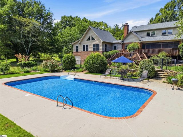 621 Jenkins Bridge Road, Simpsonville, SC 29680