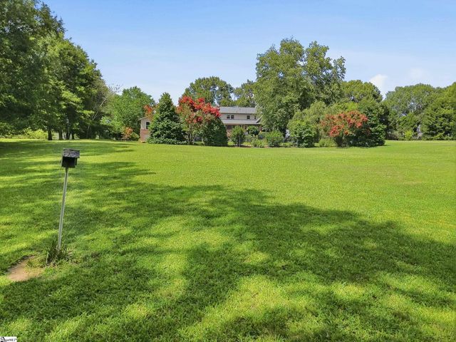 621 Jenkins Bridge Road, Simpsonville, SC 29680