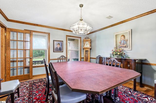621 Jenkins Bridge Road, Simpsonville, SC 29680