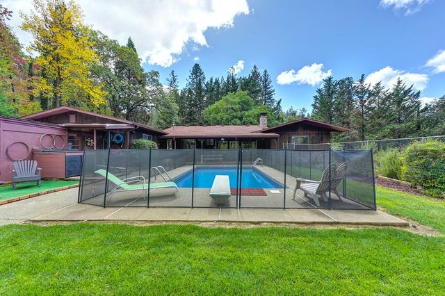 1409 Pleasant Valley, Placerville, CA 95667