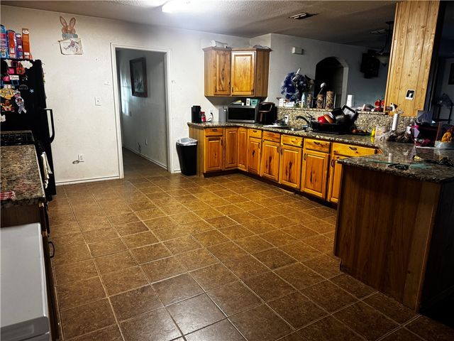 169 Zaragosa, Alice, TX 78332