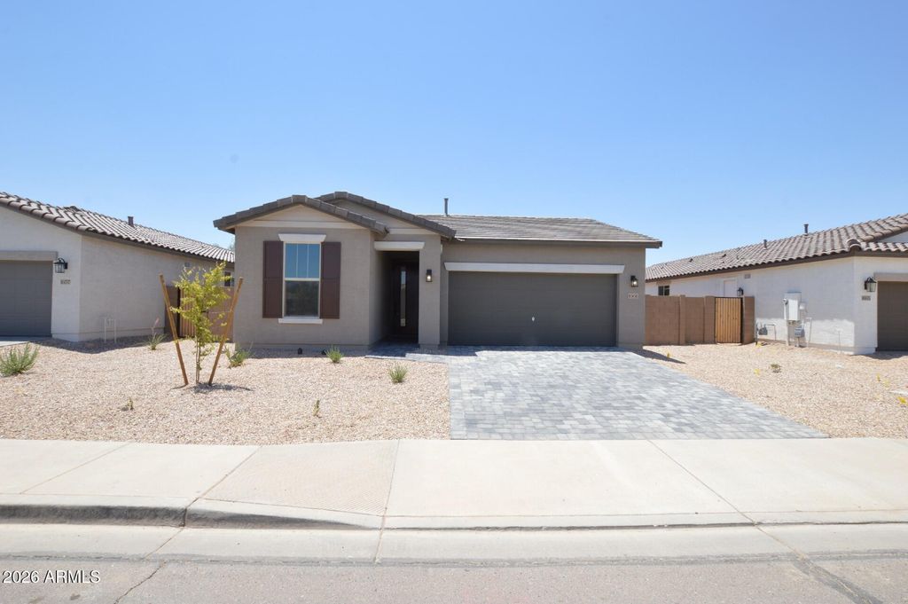 1661 N ST FRANCIS Place, Casa Grande, AZ 85122