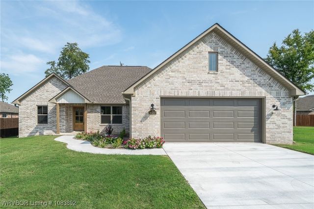 10217 Tyrrell Court, Fort Smith, AR 72916