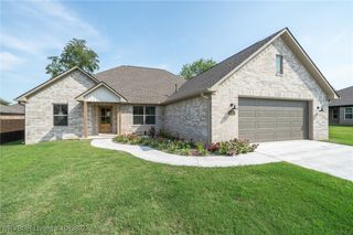10217 Tyrrell Court, Fort Smith, AR 72916