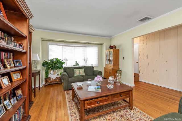 668 Mead Terrace, South Hempstead, NY 11550