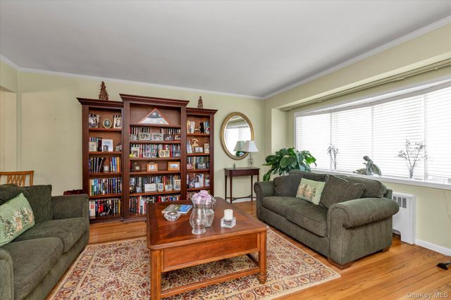 668 Mead Terrace, South Hempstead, NY 11550