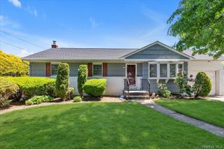 668 Mead Terrace, South Hempstead, NY 11550