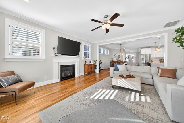 401 Carolina Avenue, Raleigh, NC 27606