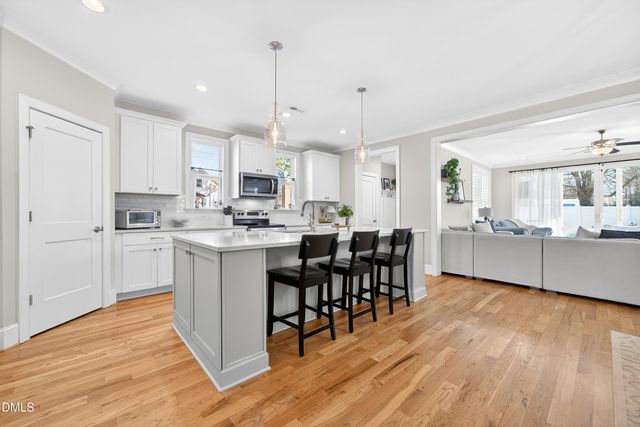 401 Carolina Avenue, Raleigh, NC 27606