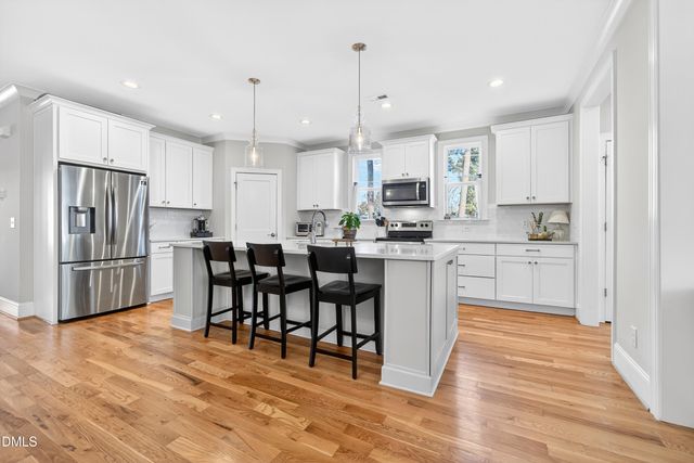 401 Carolina Avenue, Raleigh, NC 27606