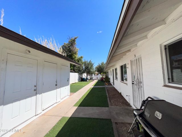 1132 W NORTH Lane, Phoenix, AZ 85021
