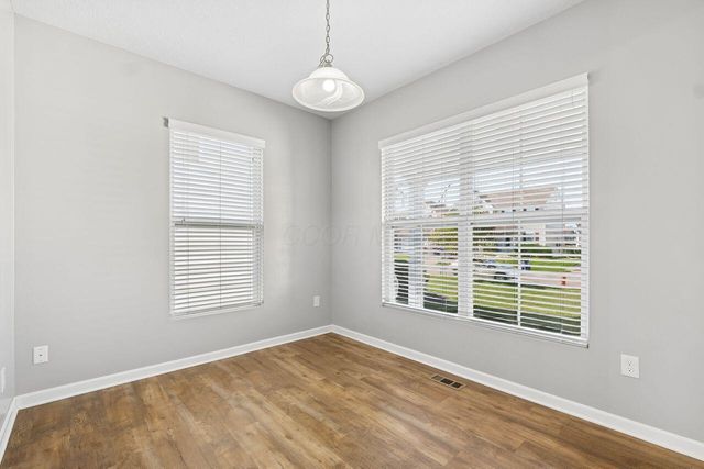 594 Eisen Drive, Blacklick, OH 43004