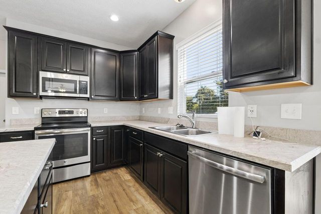 594 Eisen Drive, Blacklick, OH 43004