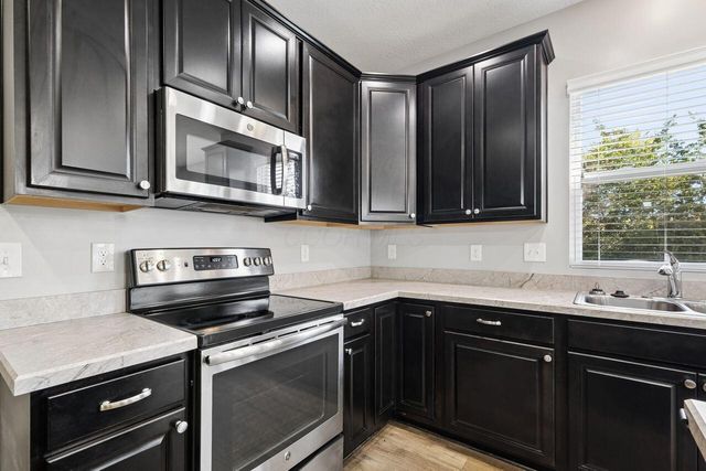 594 Eisen Drive, Blacklick, OH 43004