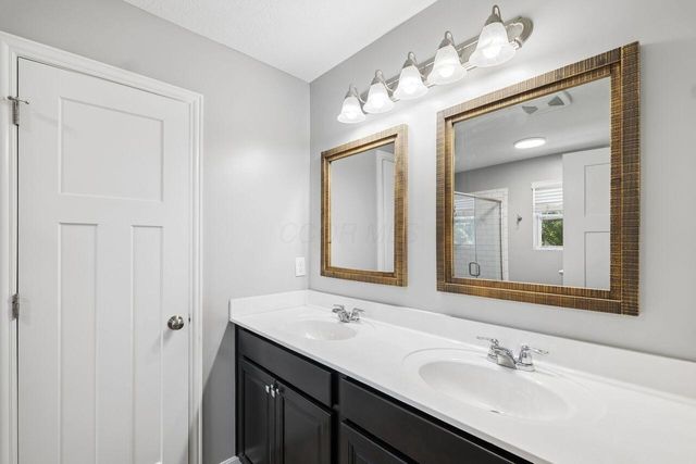 594 Eisen Drive, Blacklick, OH 43004