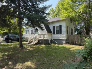 5629 Gateshead Street, Detroit, MI 48236