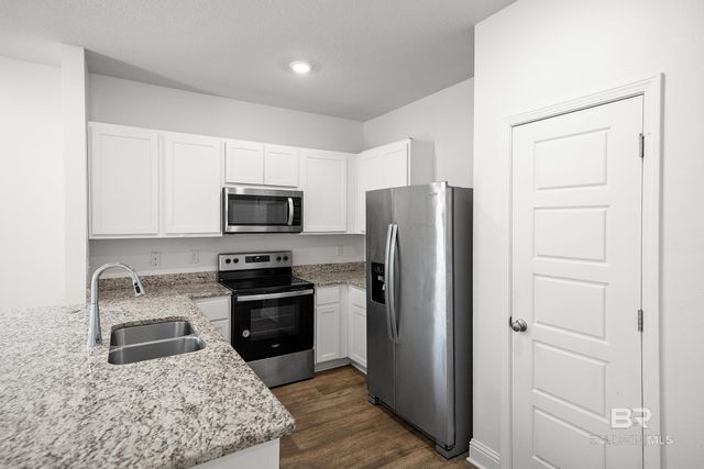 25806 Pollard Road 78, Daphne, AL 36526