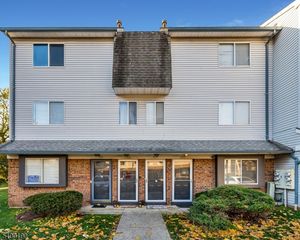 303 Arsdale Ter 303, Union Twp., NJ 07083