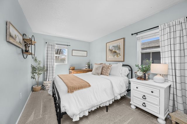 214 8th Street E, Milan, IL 61264