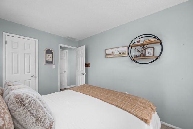 214 8th Street E, Milan, IL 61264