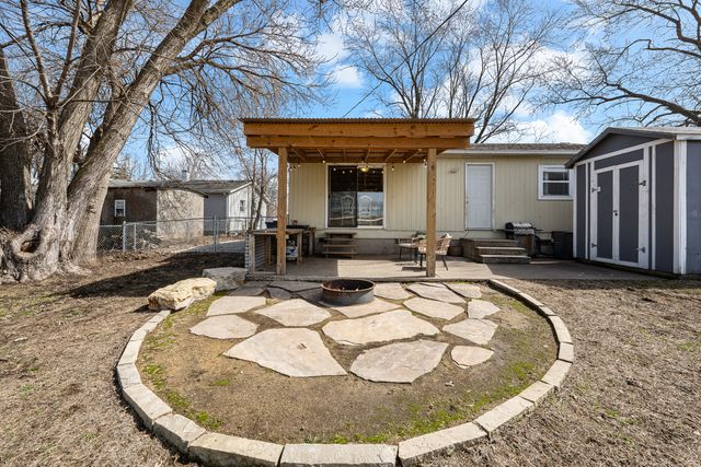 214 8th Street E, Milan, IL 61264