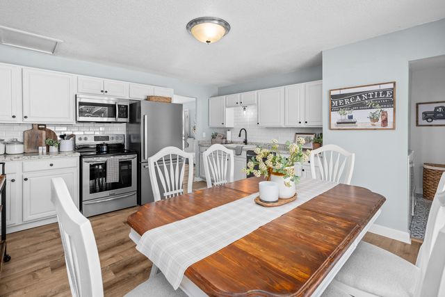 214 8th Street E, Milan, IL 61264