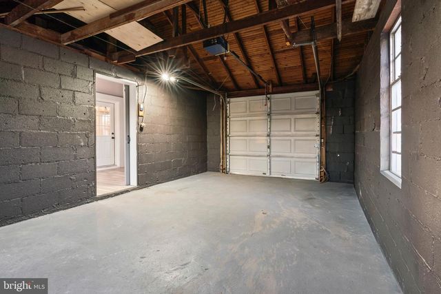 920 E DIVISION ST, Dover, DE 19901