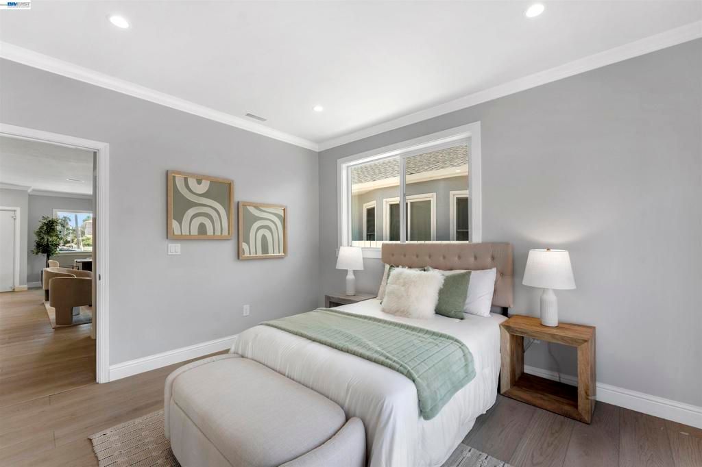 Image 16 of property listing at 507 Monte Diablo Ave, San Mateo, CA 94401