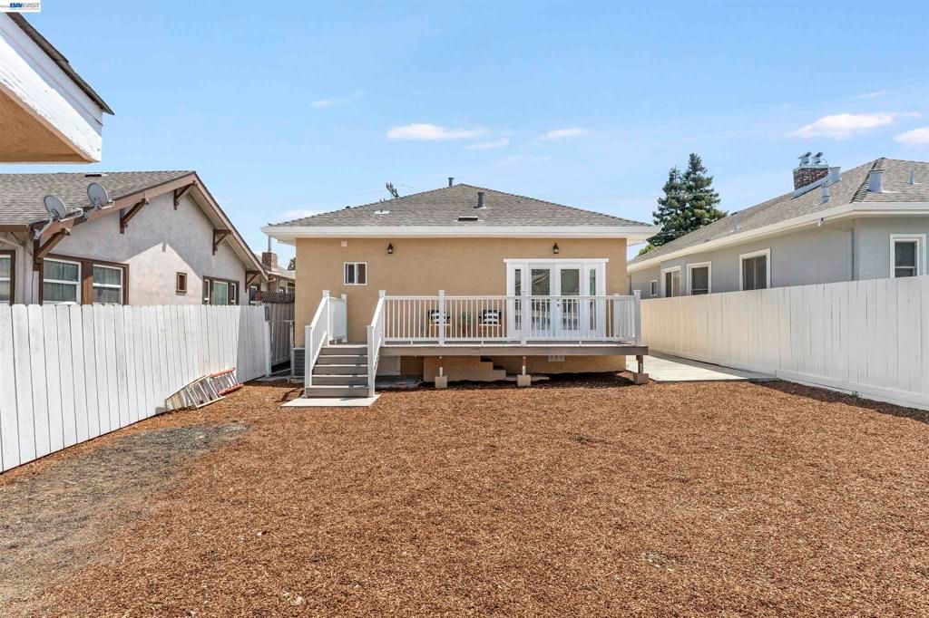 Image 24 of property listing at 507 Monte Diablo Ave, San Mateo, CA 94401