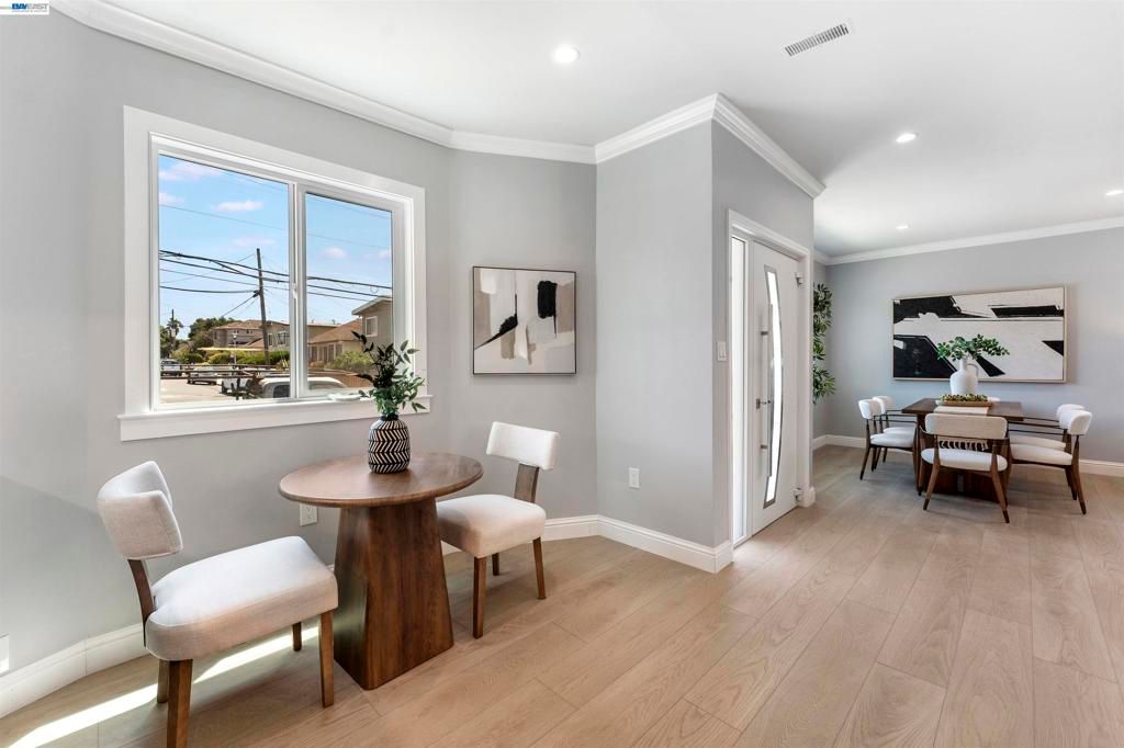 Image 6 of property listing at 507 Monte Diablo Ave, San Mateo, CA 94401