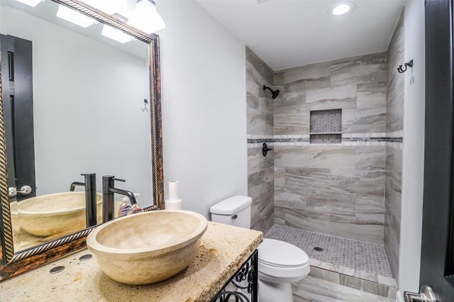 312 Mcmillan Street, Conroe, TX 77301