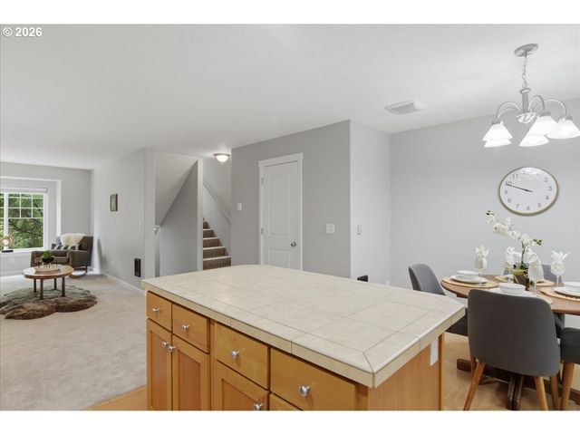 2711 ROSSITER Ln, Vancouver, WA 98661