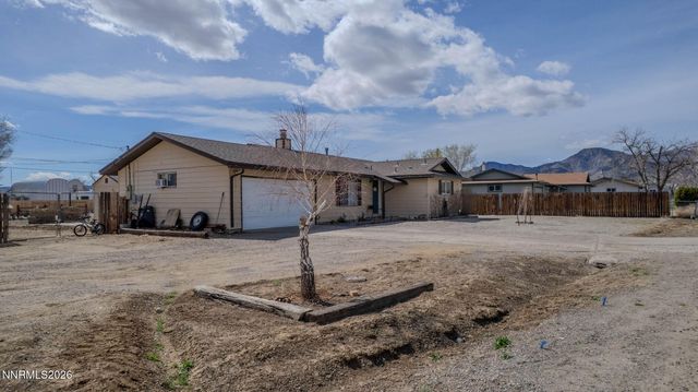 196 Six Mile Canyon Road, Dayton, NV 89403