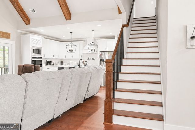 544 White Oak Way, Monroe, GA 30655