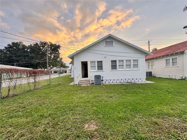 235 SW COLUMBIA AVENUE, Lake City, FL 32025