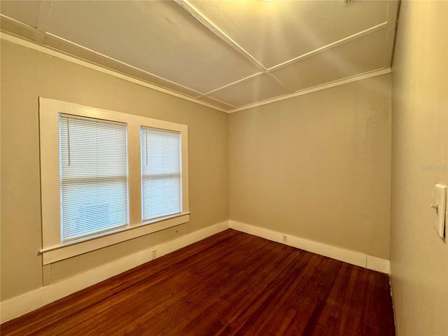 235 SW COLUMBIA AVENUE, Lake City, FL 32025