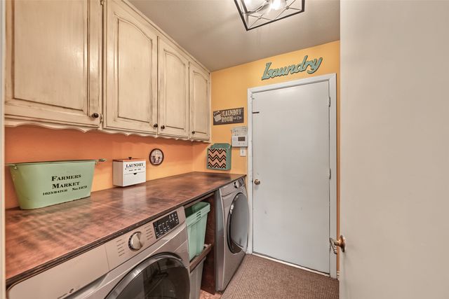 2512 Glassboro Circle, Arlington, TX 76015