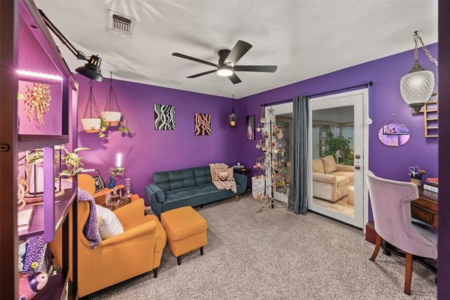 2512 Glassboro Circle, Arlington, TX 76015