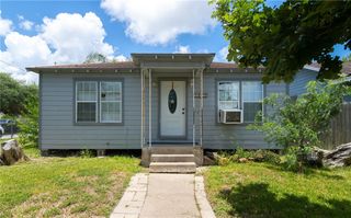 4833 Larcade Dr, Corpus Christi, TX 78415