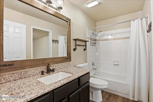 1914 Sturbridge Court, Anchorage, AK 99507